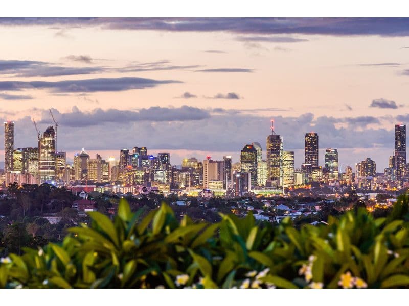 18 Kneale Street, Holland Park West QLD 4121, Holland Park West - Thumbnail 2