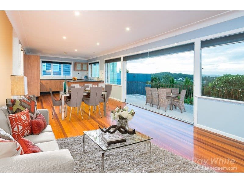 18 Kneale Street, Holland Park West QLD 4121, Holland Park West - Thumbnail 3