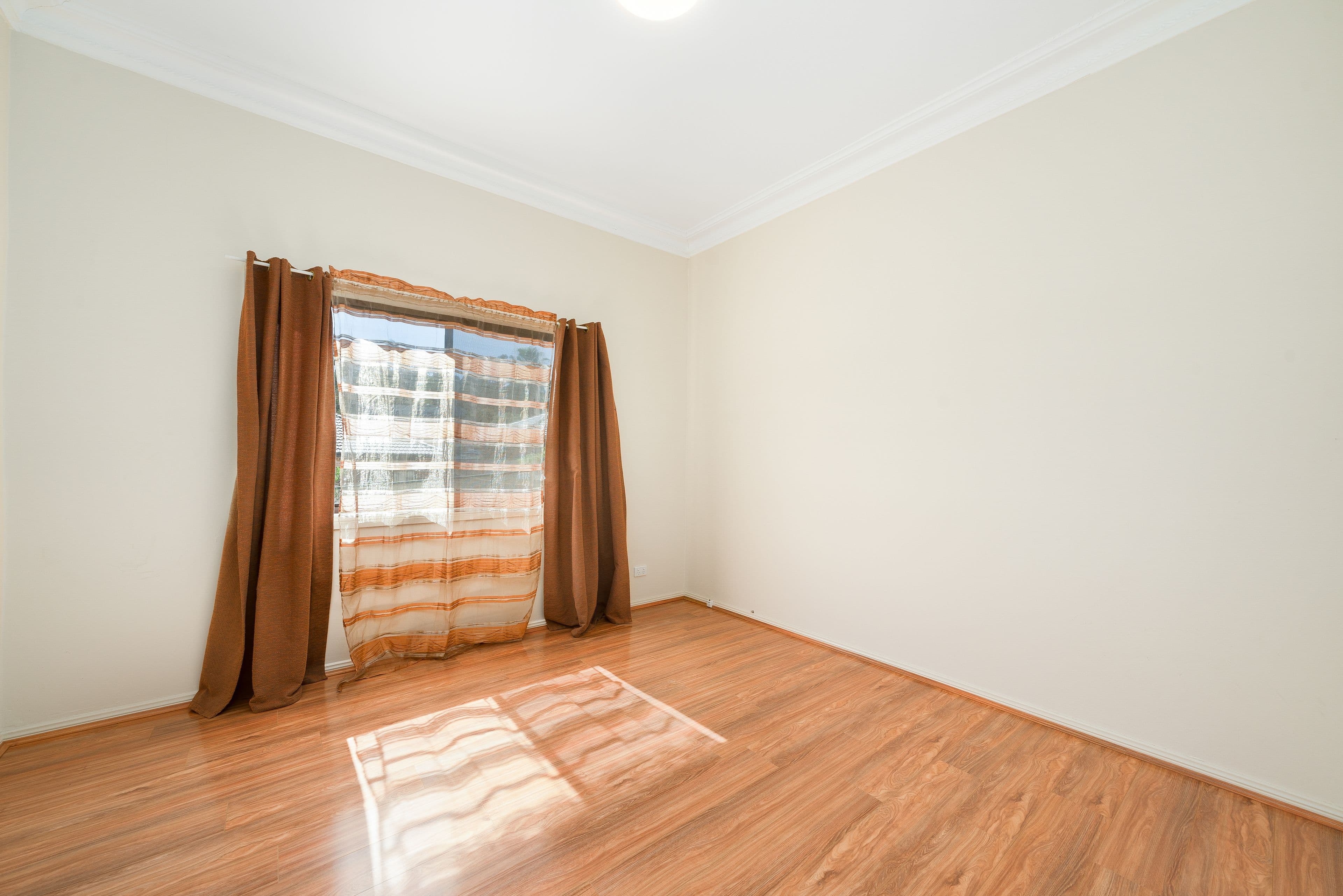 6 Onyx Close, Bossley Park NSW 2176, Bossley Park - Thumbnail 5