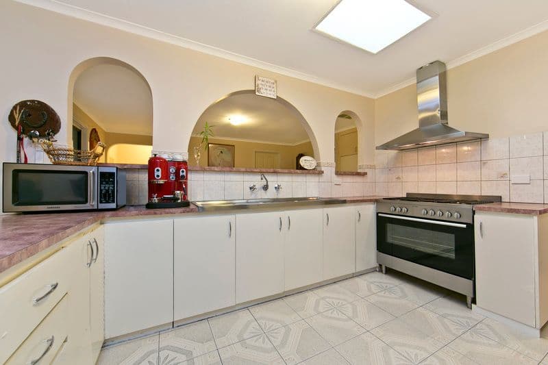 9 Moore Crescent, ST AGNES SA 5097, St Agnes - Thumbnail 5