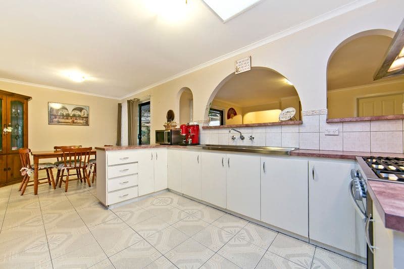 9 Moore Crescent, ST AGNES SA 5097, St Agnes - Thumbnail 6