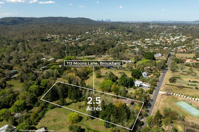 113 Moons Lane, Brookfield - Image 1