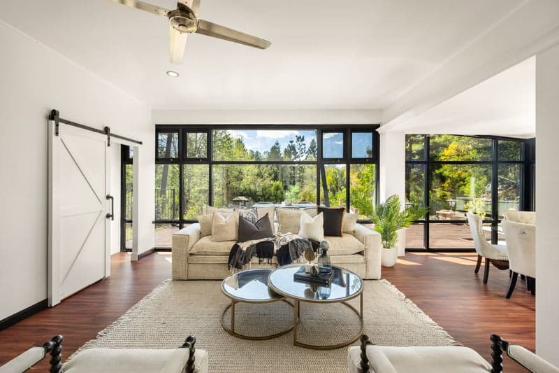 113 Moons Lane, Brookfield - Thumbnail 3