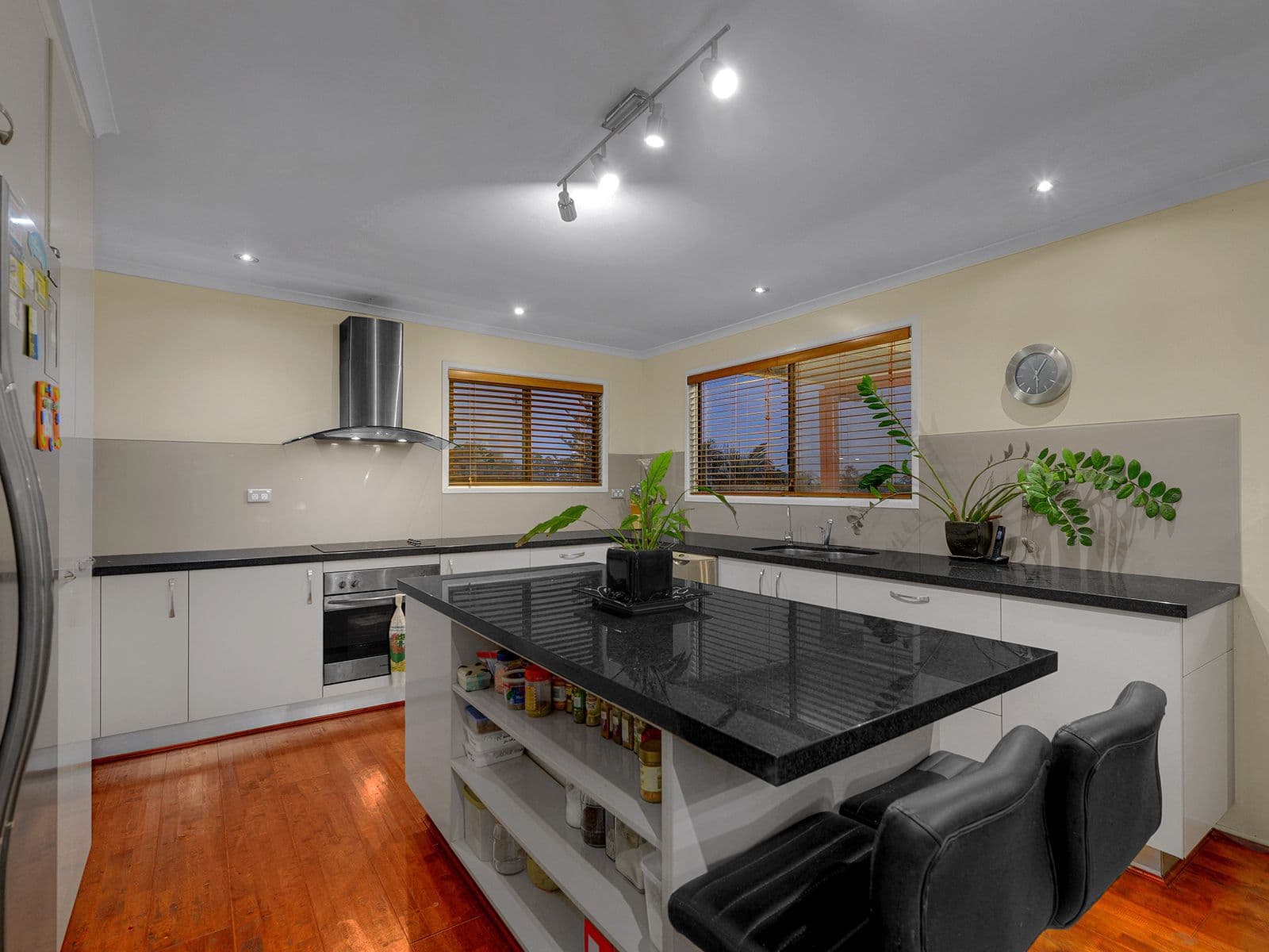22 Westcliffe Street, Banyo QLD 4014, Banyo - Thumbnail 5