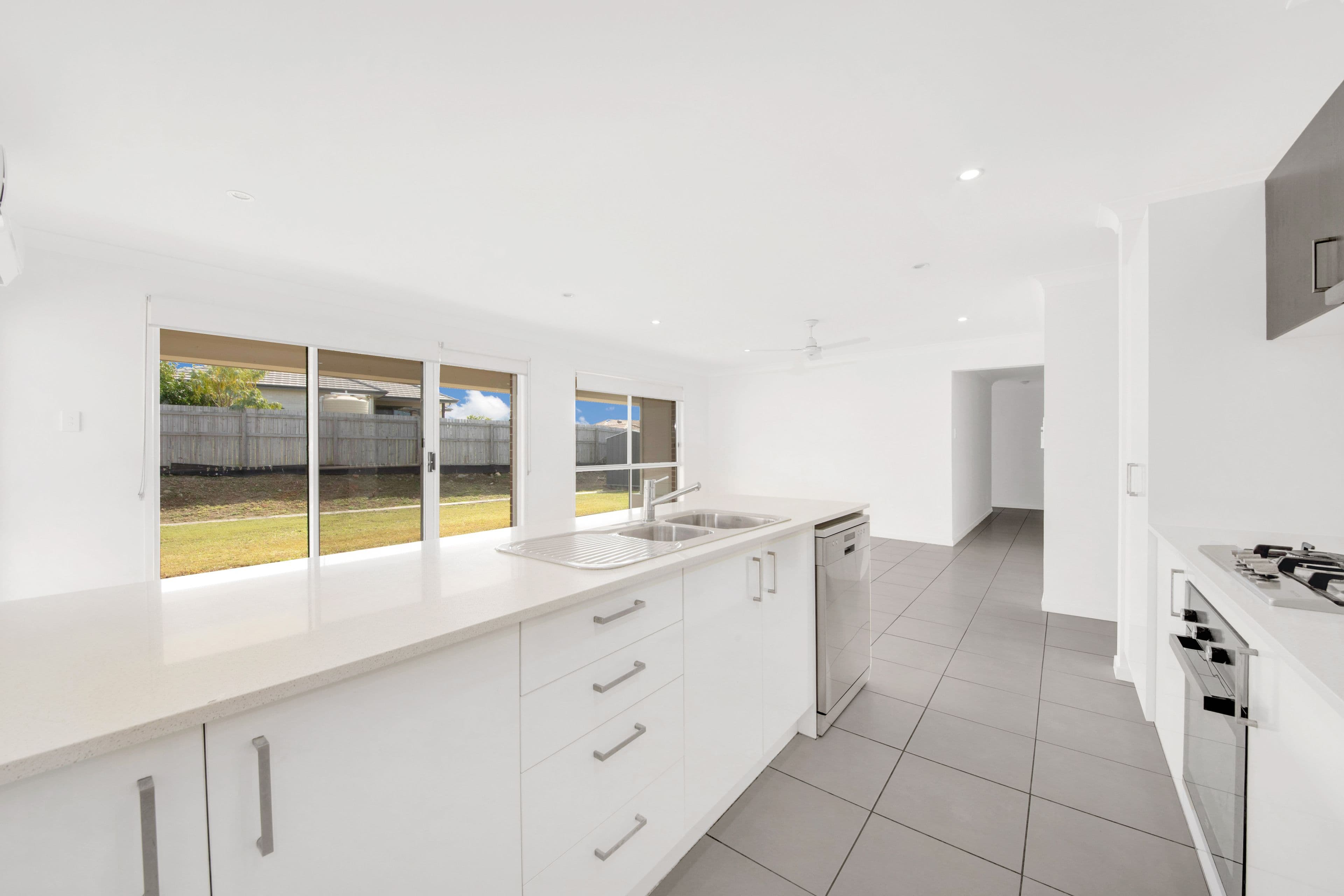 16 Kennedy Close, Glen Eden QLD 4680, Glen Eden - Thumbnail 4