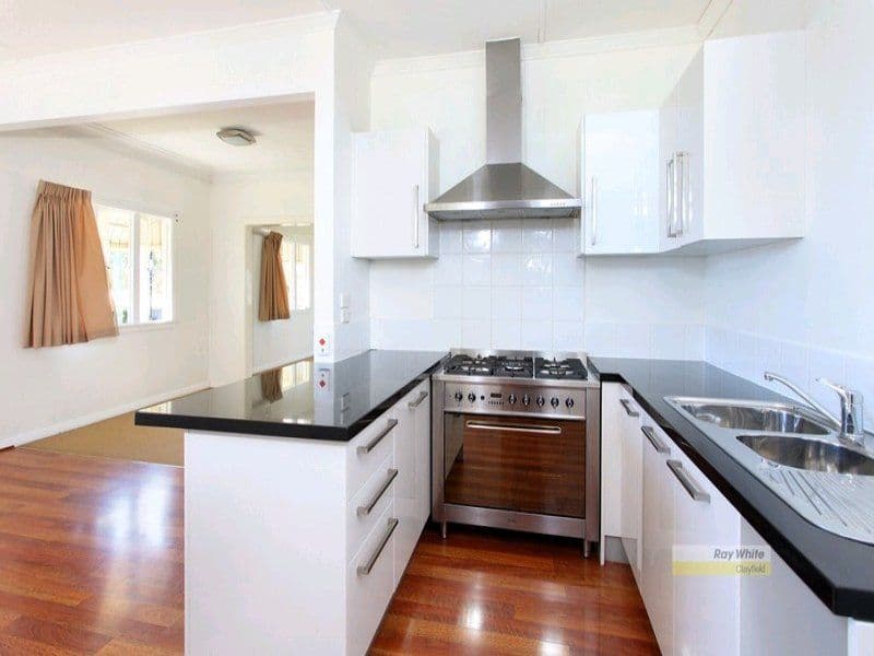 79 Oates Parade, NORTHGATE QLD 4013, Northgate - Thumbnail 2