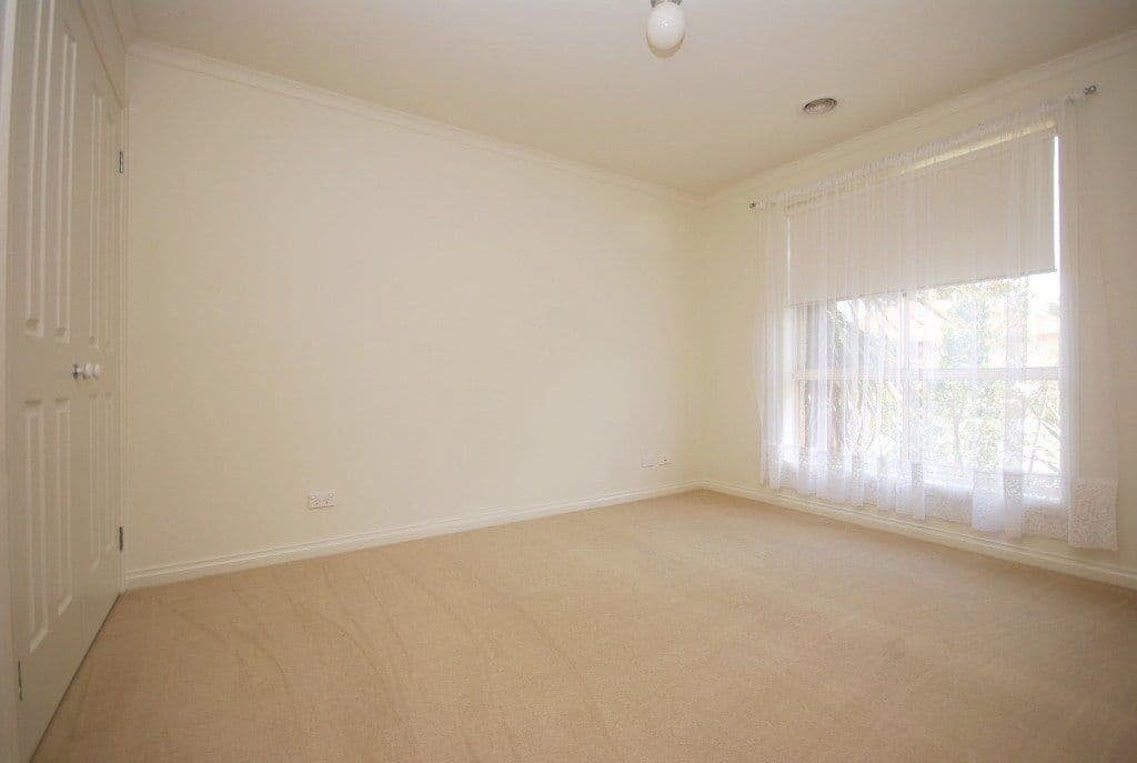 18 Domain Gardens, SEBASTOPOL VIC 3356, Sebastopol - Thumbnail 5