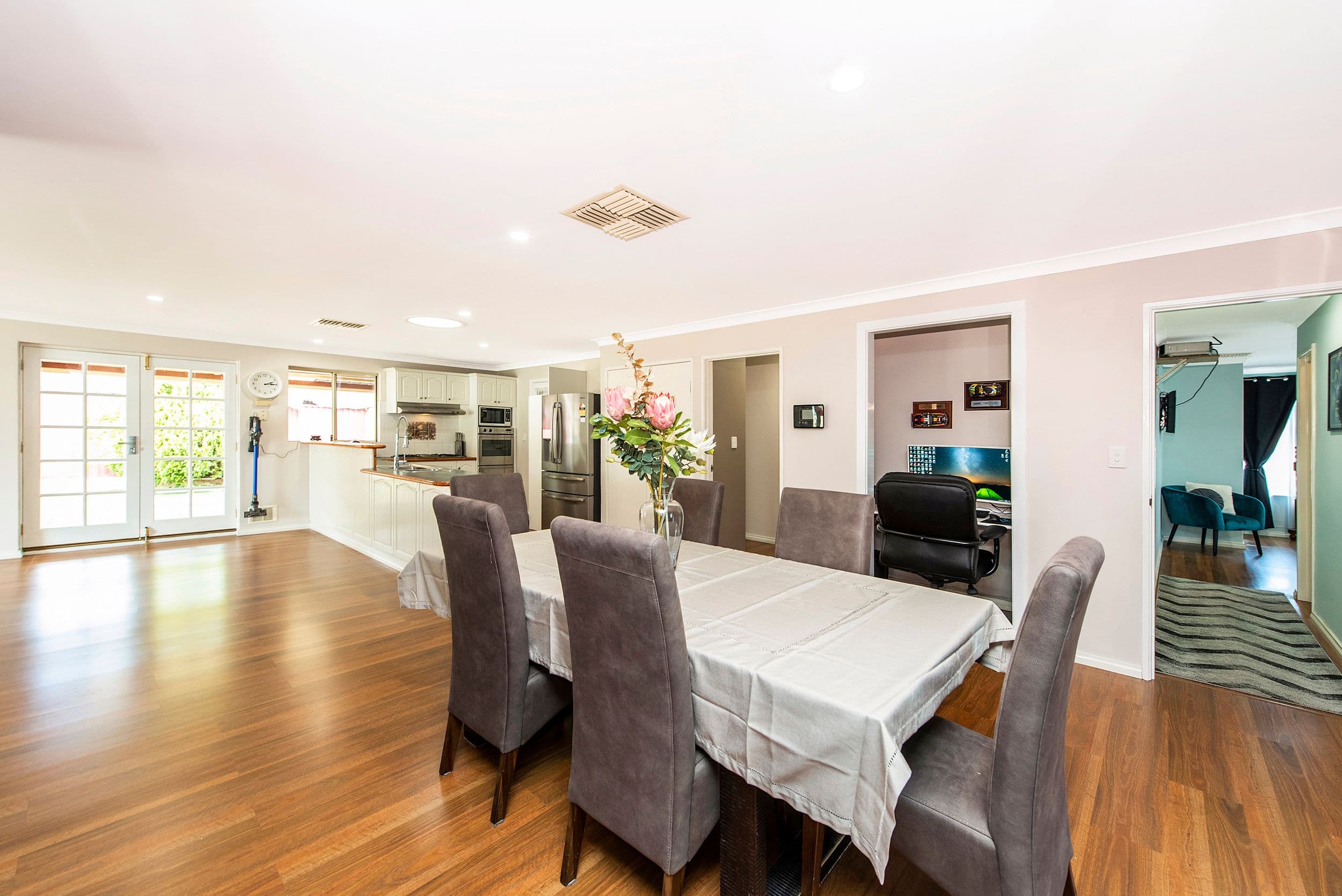 35 Taggert Avenue, Baldivis WA 6171, Baldivis - Thumbnail 3