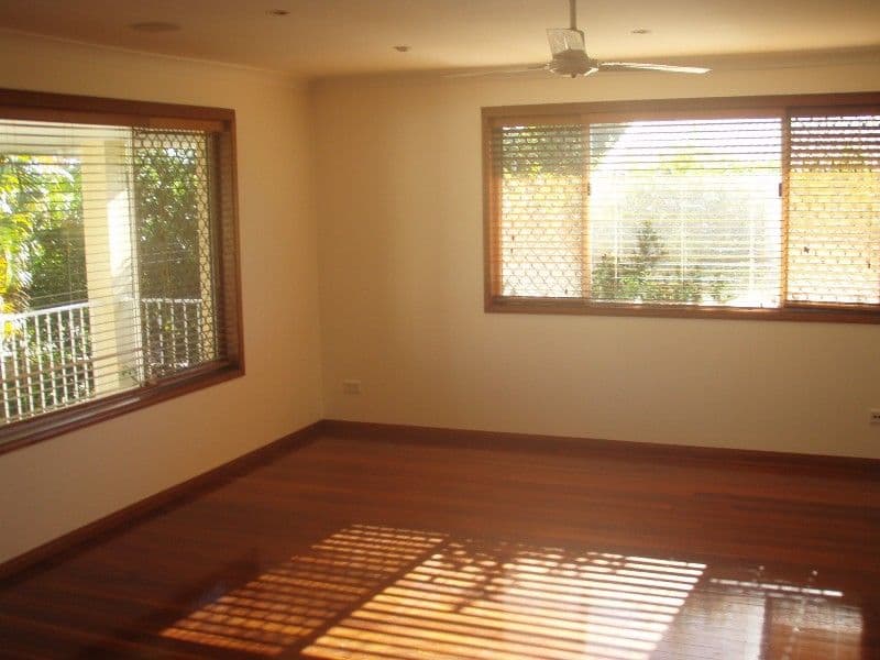 14 Savoy Drive, BROADBEACH WATERS QLD 4218, Broadbeach Waters - Thumbnail 4