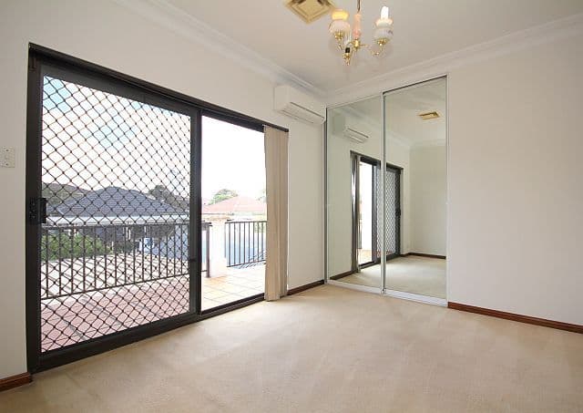 6 Greenwood Avenue, BANKSTOWN NSW 2200, Bankstown - Thumbnail 7