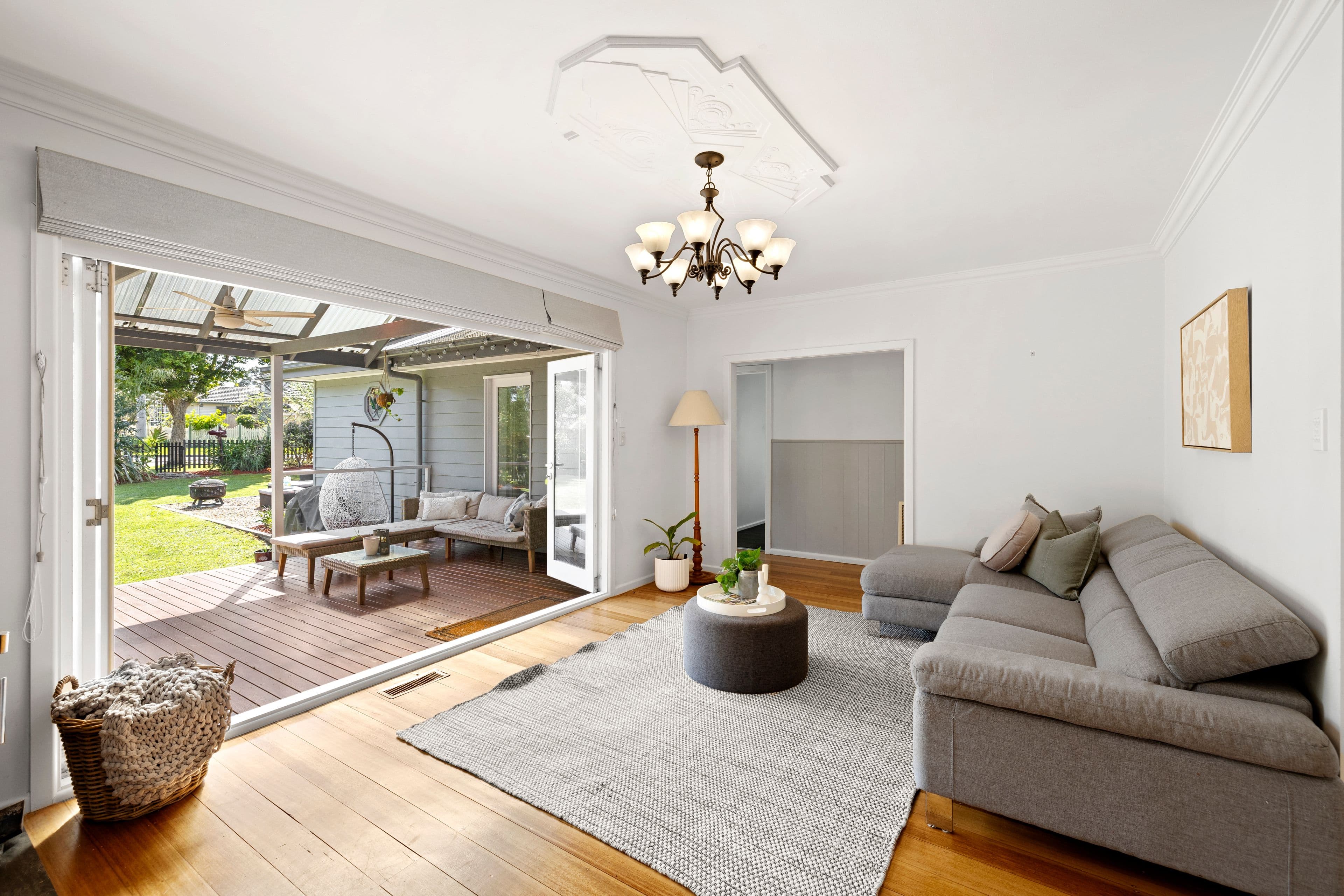 2 Ross Crescent, Heathmont VIC 3135, Heathmont - Thumbnail 2