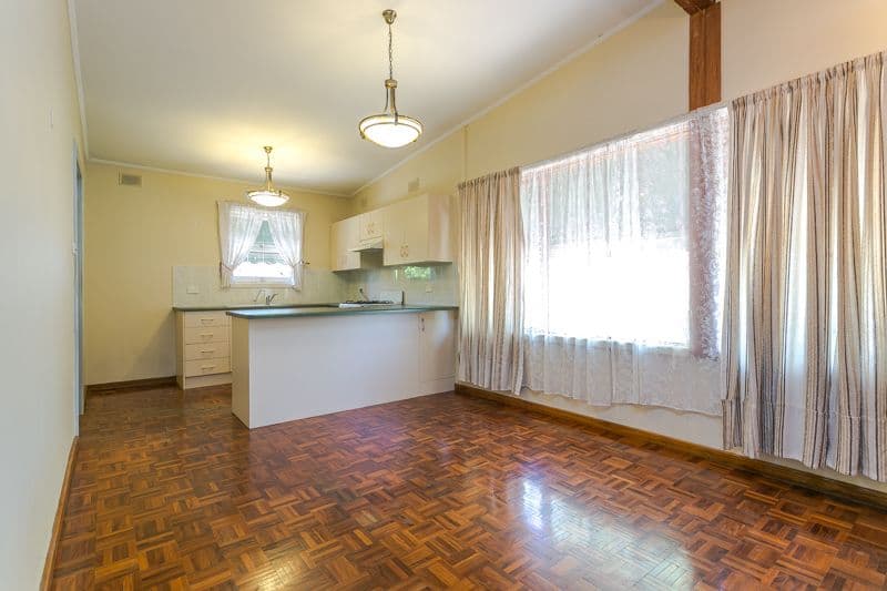 37 Dudley Crescent, MANSFIELD PARK SA 5012, Mansfield Park - Thumbnail 3