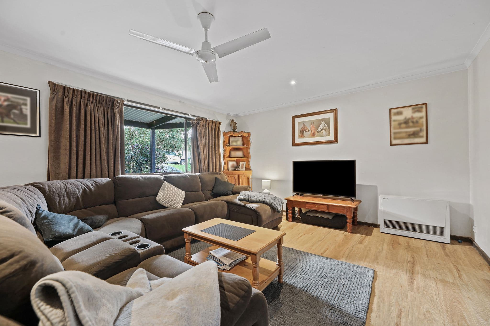 40 Buln Buln Road, Drouin VIC 3818, Drouin - Thumbnail 2