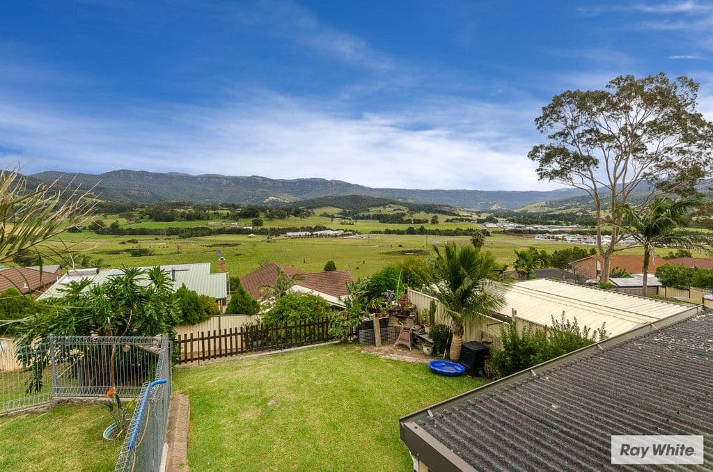 28 Crest Road, ALBION PARK NSW 2527, Albion Park - Thumbnail 5