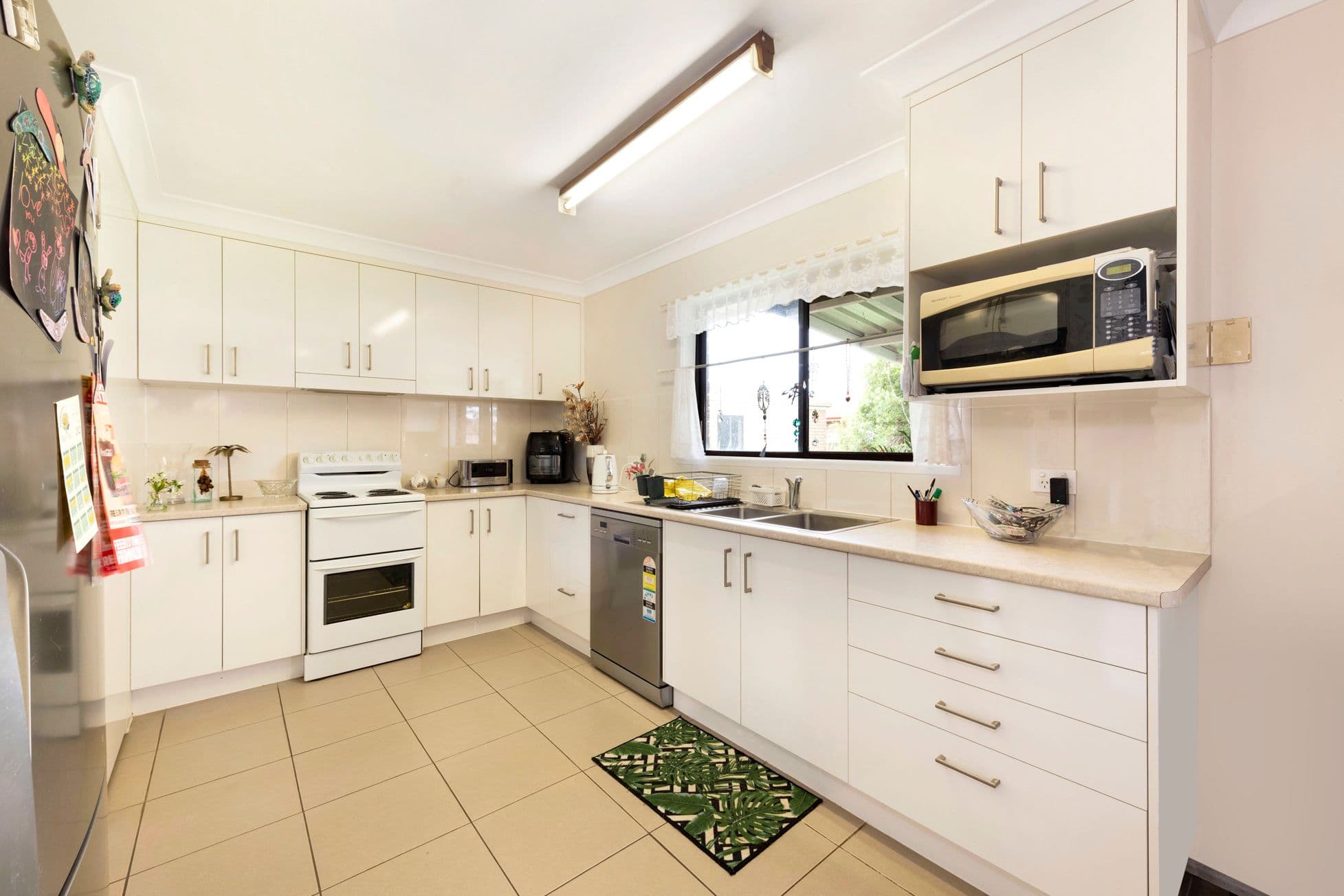 30 Newitt Drive, Bundaberg South QLD 4670, Bundaberg South - Thumbnail 3
