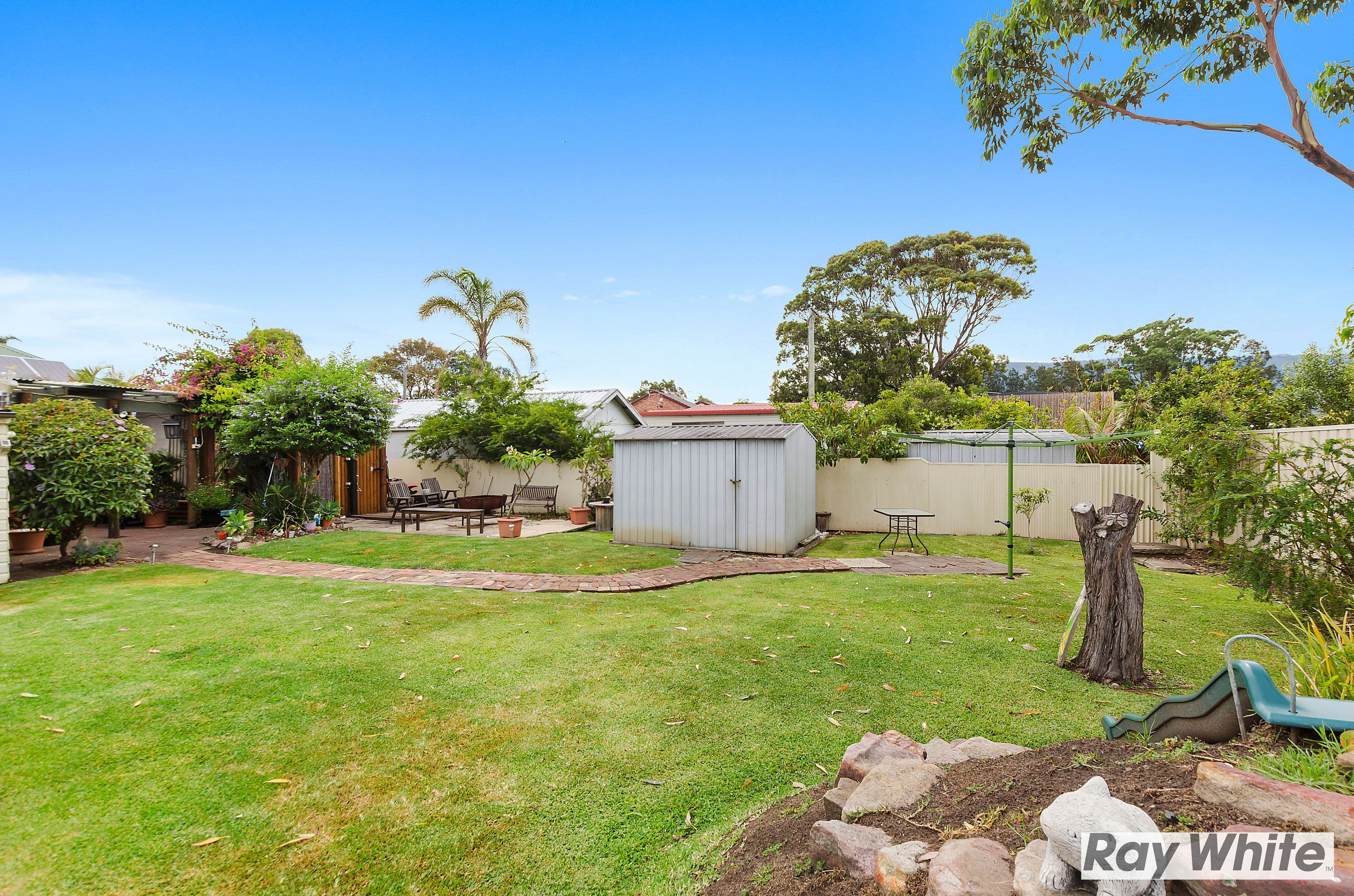 64 Dobbie Avenue, East Corrimal - Thumbnail 7