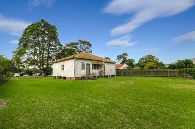 50 Alfred Street, WOONONA NSW 2517, Woonona - Thumbnail 2