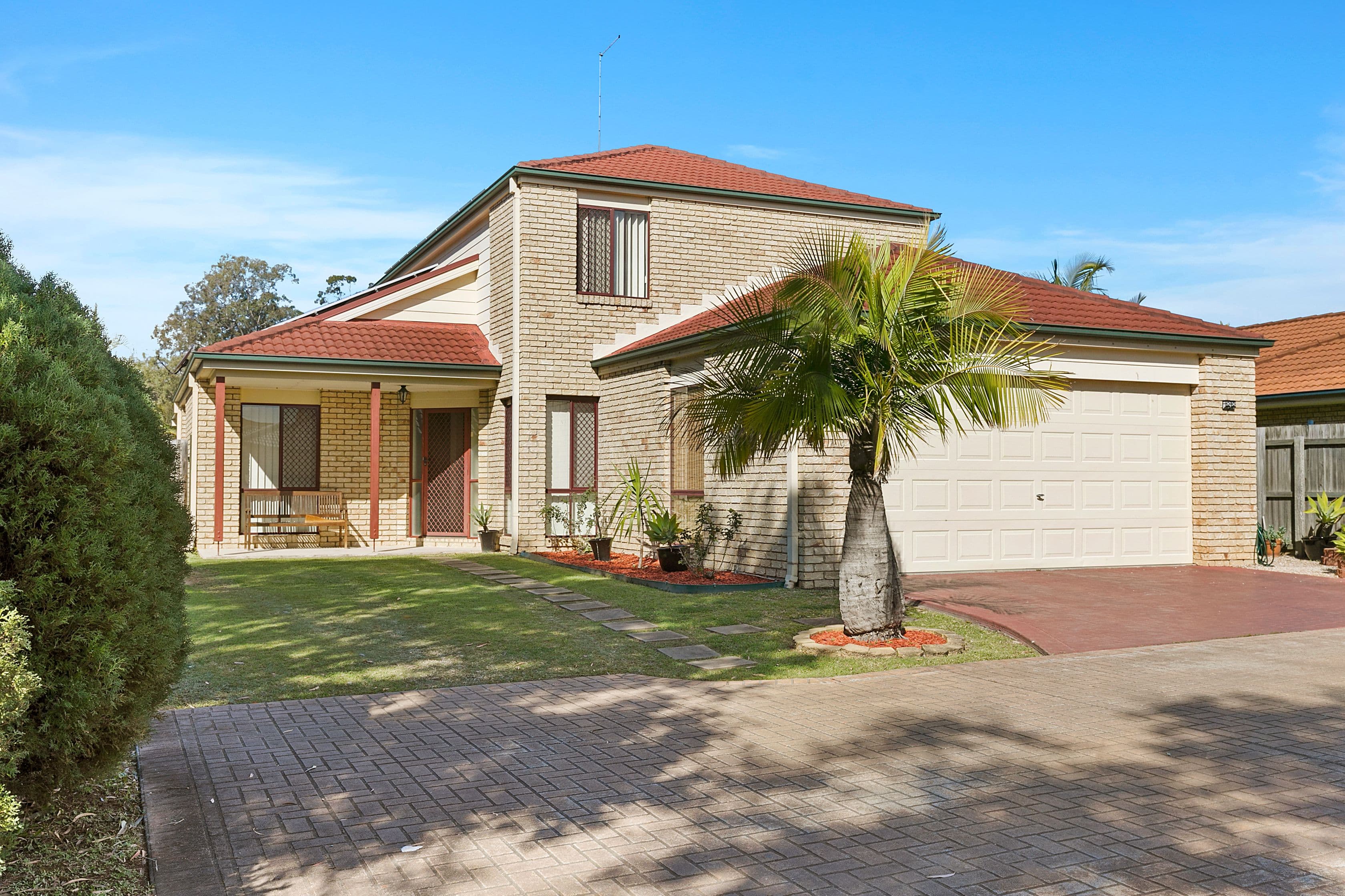 13 Lincoln Close, Alexandra Hills QLD 4161, Alexandra Hills - Thumbnail 2