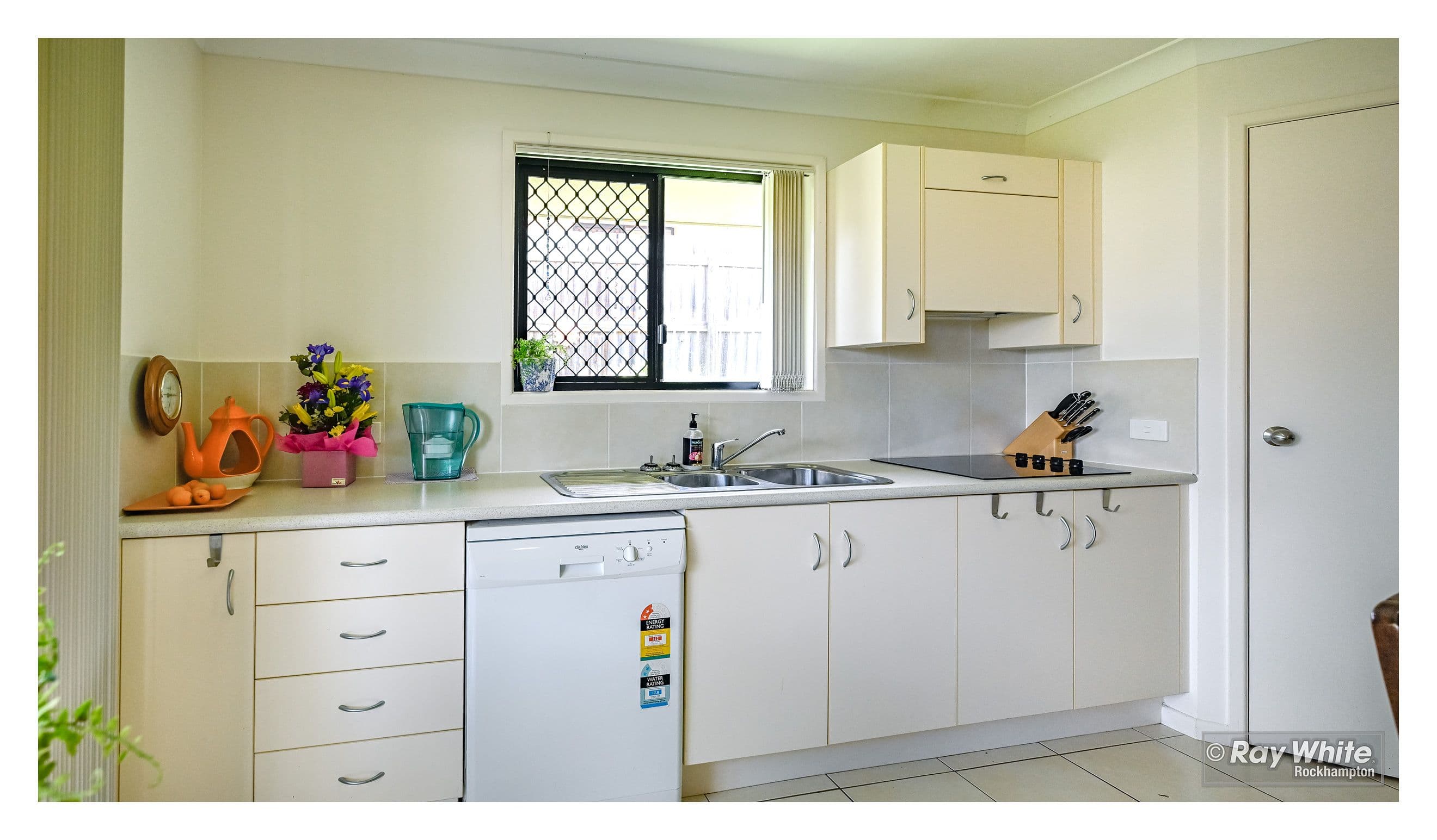 21 John Oxley Drive, Gracemere QLD 4702, Gracemere - Thumbnail 3