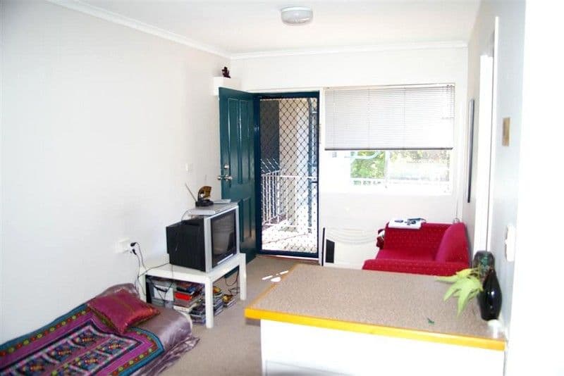 2-4 Thomson Street, NORTHCOTE VIC 3070, Northcote - Thumbnail 4