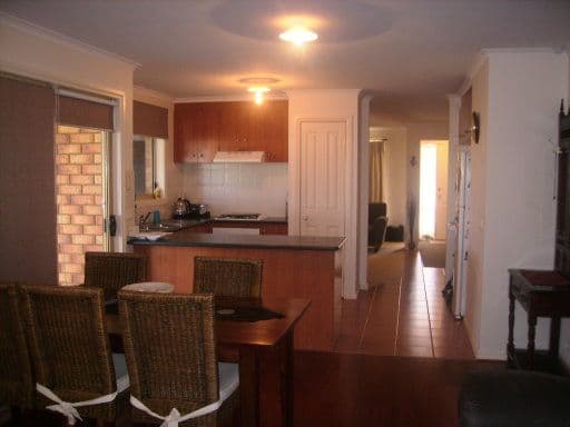 1  Wyatt Way, WALLAN VIC 3756, Wallan - Thumbnail 2