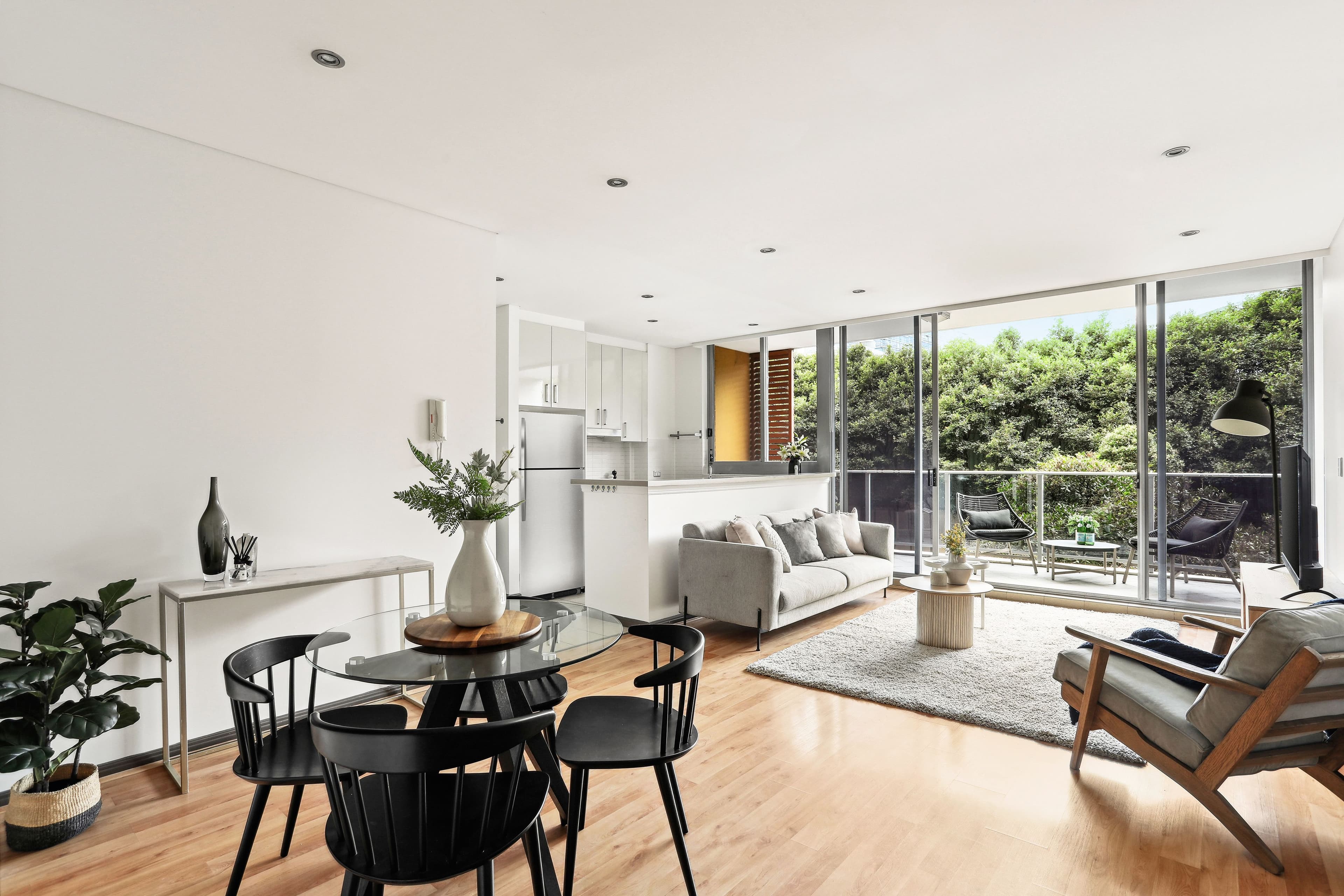 6 Spring Street, Rosebery NSW 2018, Rosebery - Thumbnail 2