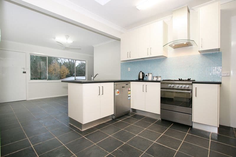 10 Glenvale Road, RINGWOOD NORTH VIC 3134, Ringwood North - Image 1