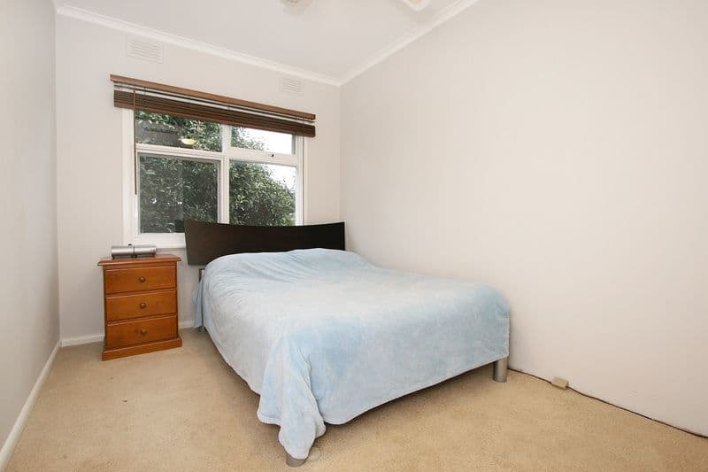 10 Glenvale Road, RINGWOOD NORTH VIC 3134, Ringwood North - Thumbnail 5