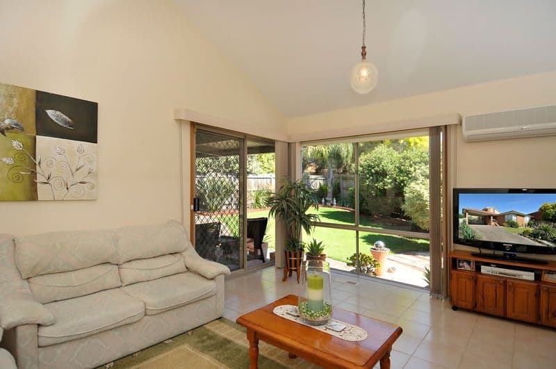 53 Binnak Drive, WATSONIA NORTH VIC 3087, Watsonia North - Thumbnail 4