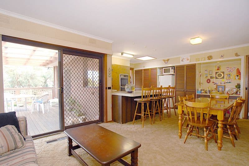 49 Outlook Drive, DANDENONG NORTH VIC 3175, Dandenong North - Thumbnail 3