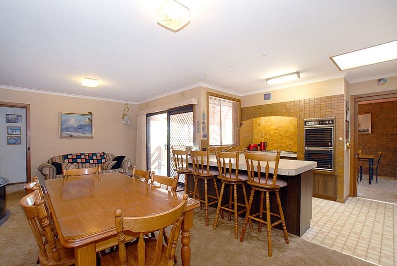 49 Outlook Drive, DANDENONG NORTH VIC 3175, Dandenong North - Thumbnail 5