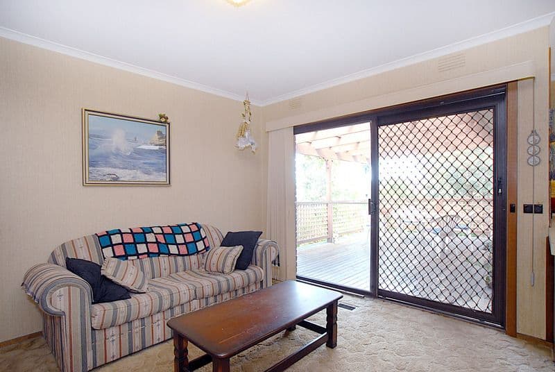 49 Outlook Drive, DANDENONG NORTH VIC 3175, Dandenong North - Thumbnail 8
