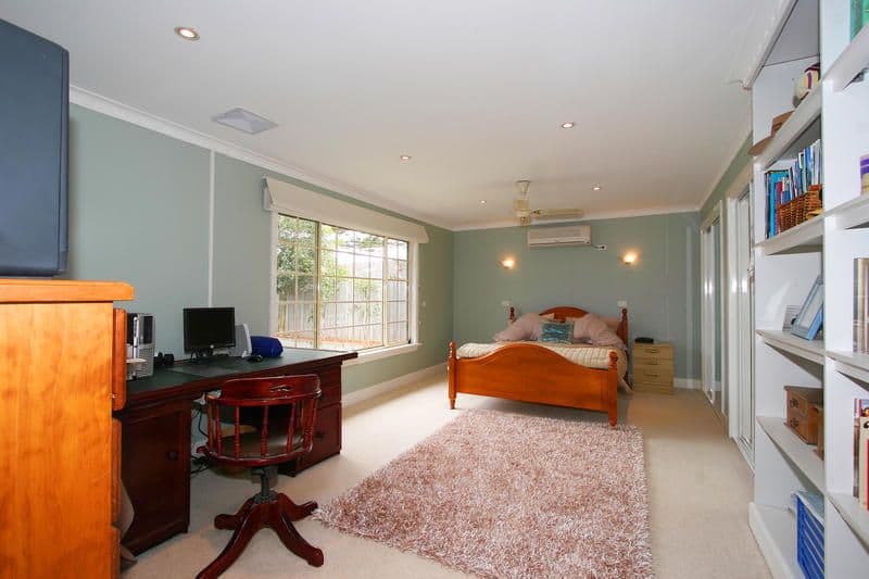 31  Eden Street, CHELTENHAM VIC 3192, Cheltenham - Thumbnail 5