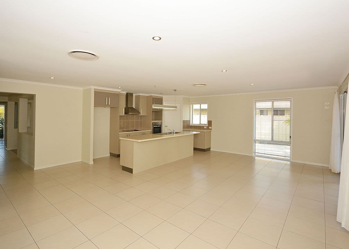 5 Honey Myrtle Close, Burrum Heads QLD 4659, Burrum Heads - Thumbnail 2