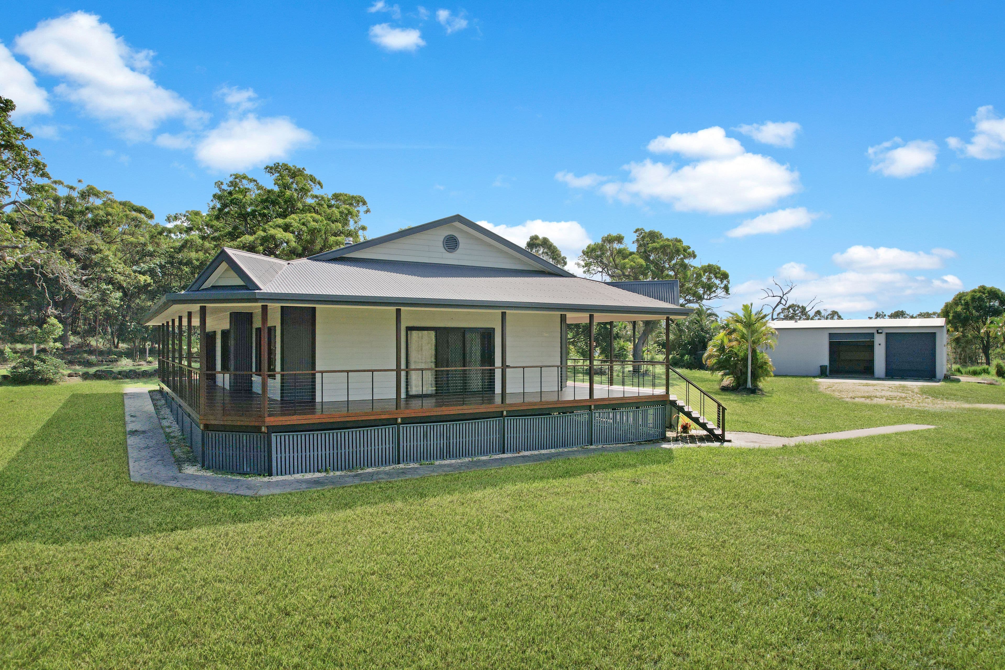 17 Jarvey Drive, Agnes Water QLD 4677, Agnes Water - Image 1