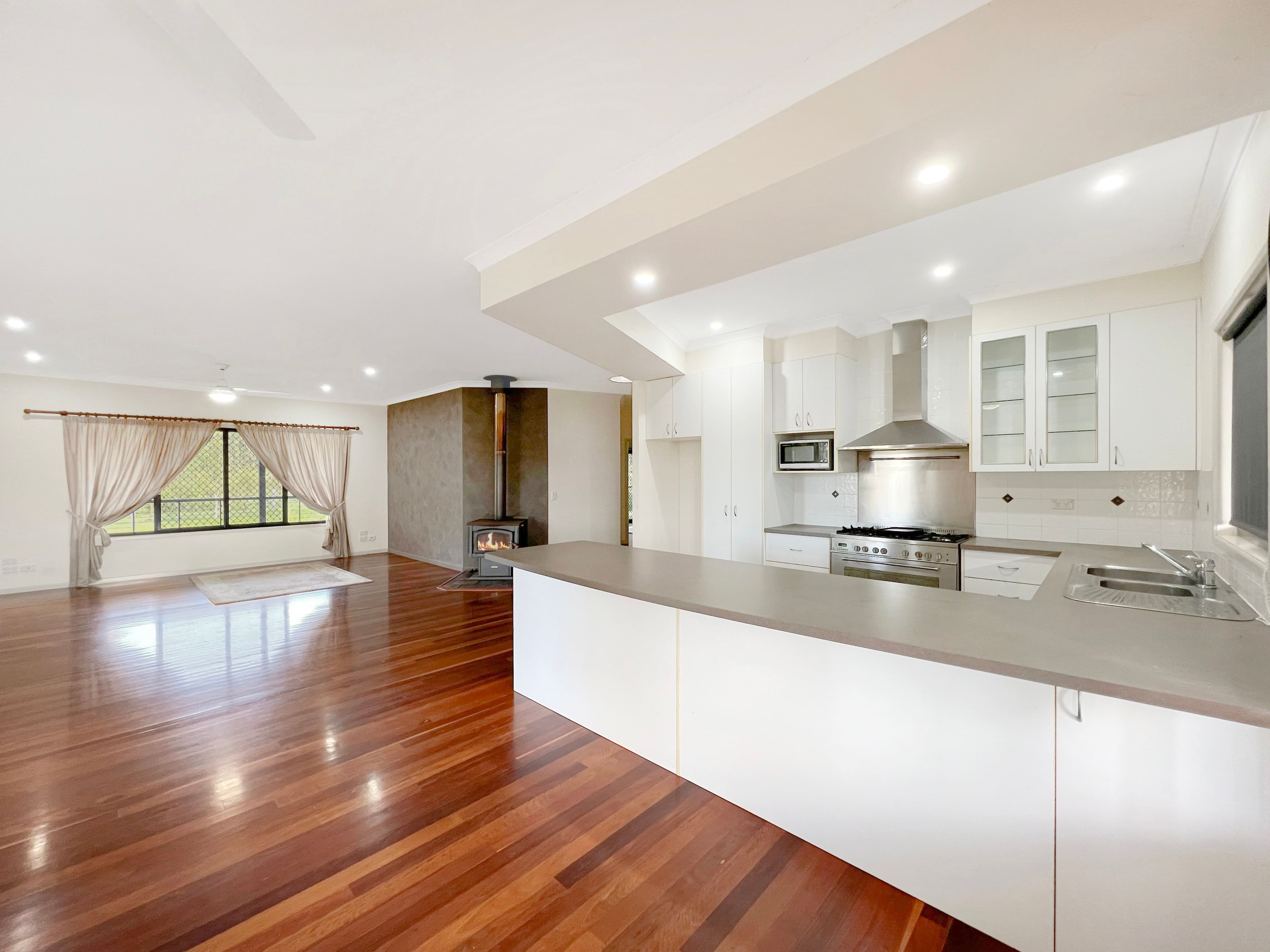 17 Jarvey Drive, Agnes Water QLD 4677, Agnes Water - Thumbnail 2