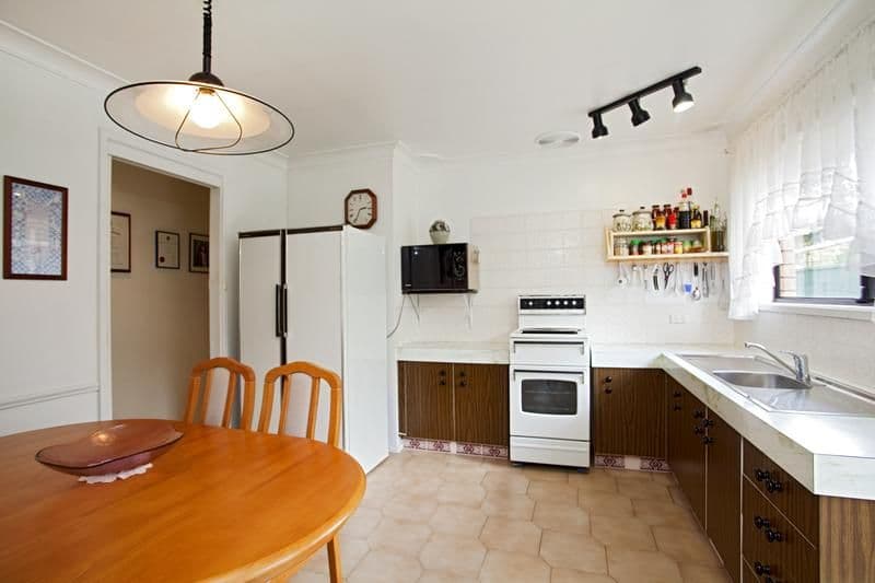 BOSSLEY PARK NSW 2176, Bossley Park - Thumbnail 2