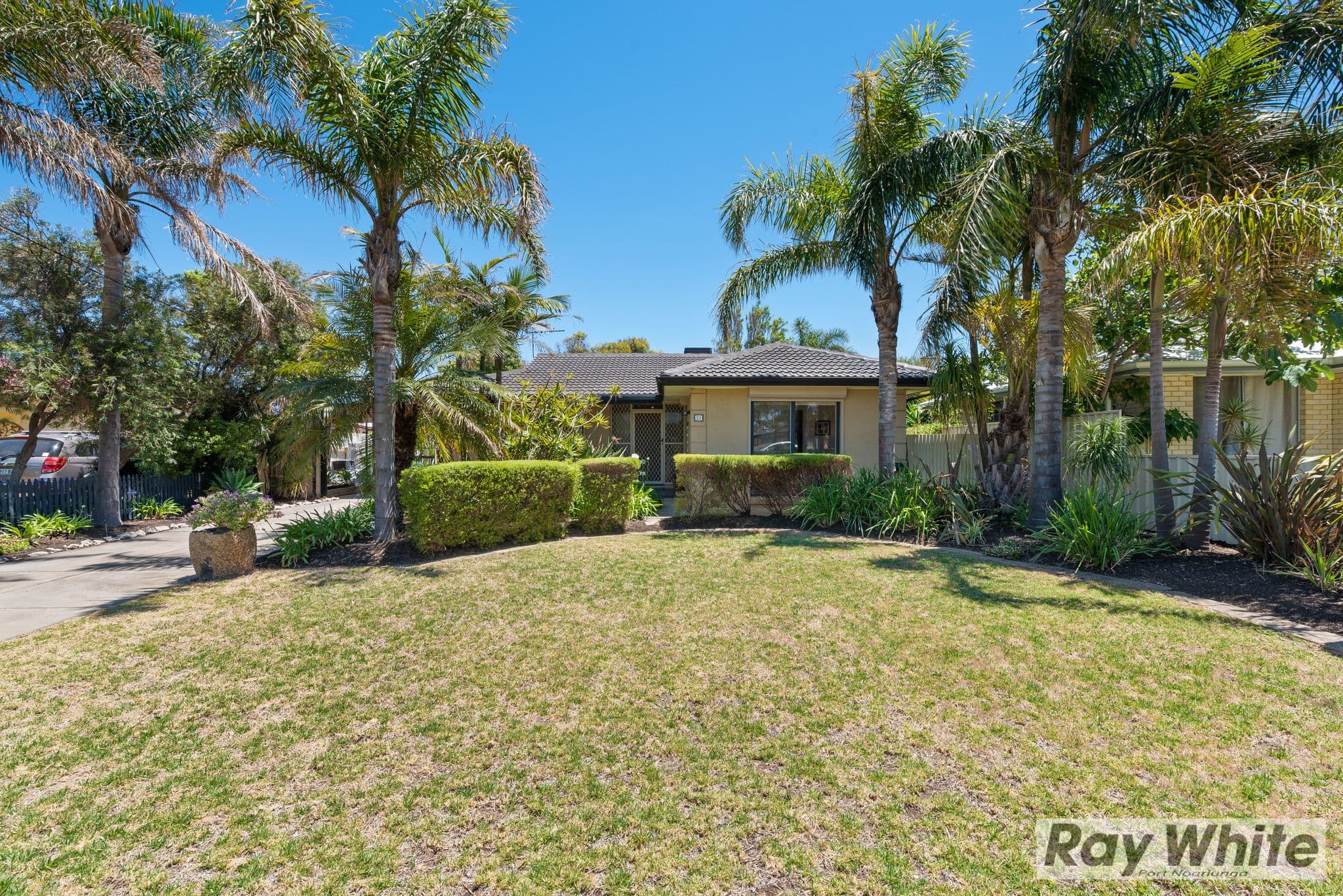 21 Perth Street, Port Noarlunga South SA 5167, Port Noarlunga South - Thumbnail 4
