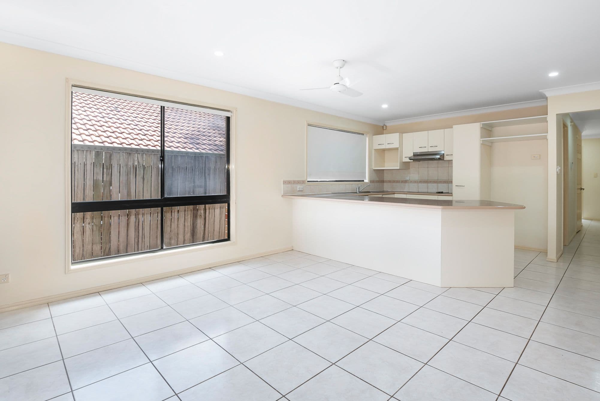 33 Acorn Circuit, Forest Lake QLD 4078, Forest Lake - Thumbnail 2