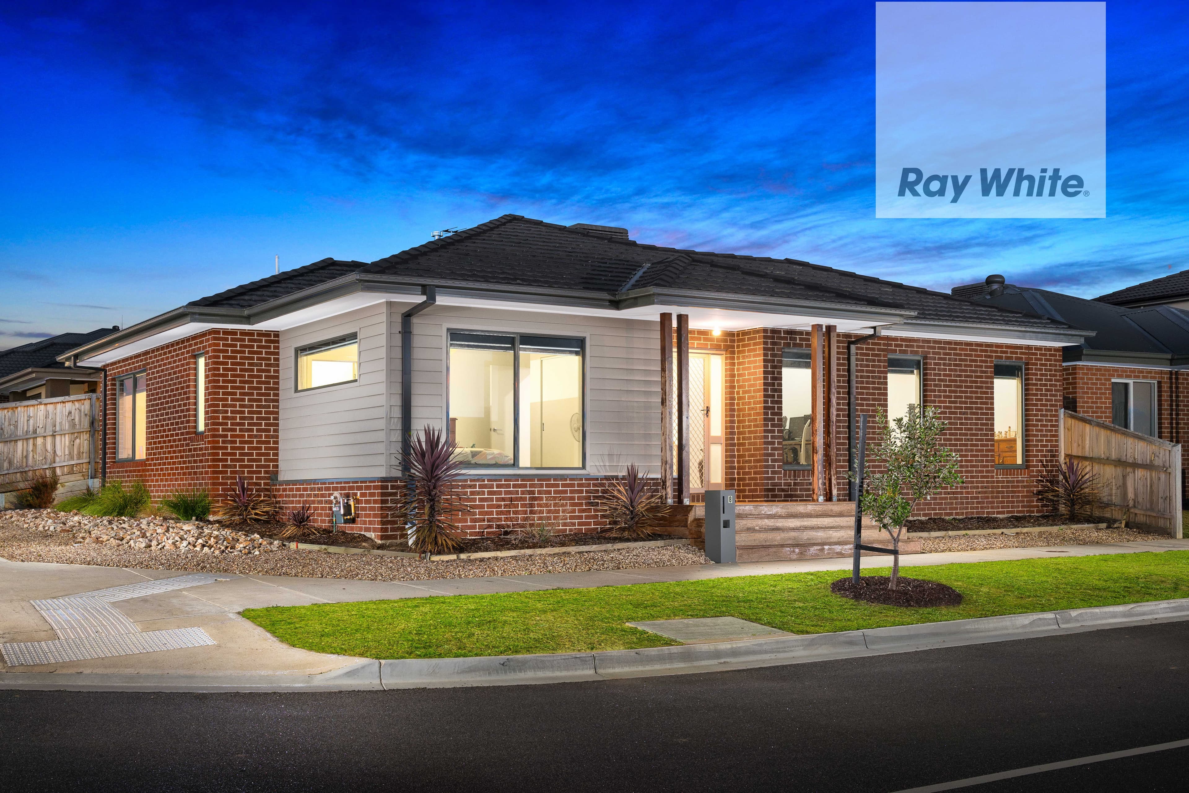 8 Gyrfalcon Way, Doreen VIC 3754, Doreen - Thumbnail 7