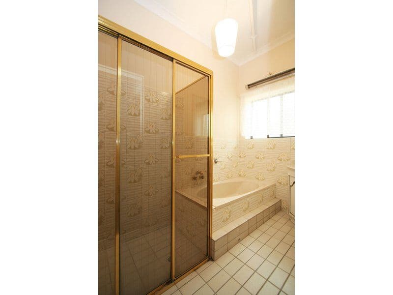 3a and 3b  Wistaria Grove, ATHELSTONE SA 5076, Athelstone - Thumbnail 4