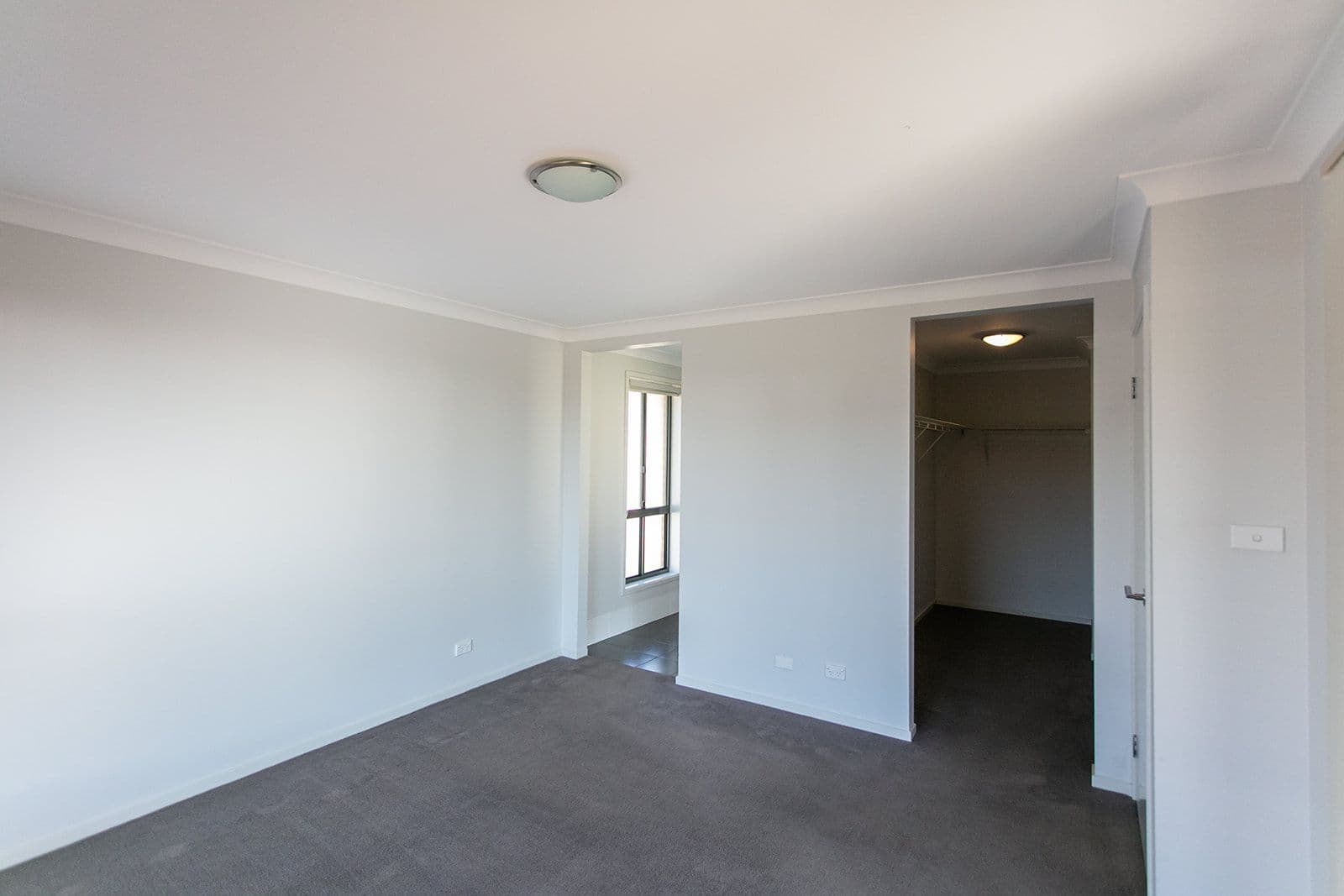 26 Molloy Drive, Orange - Thumbnail 7