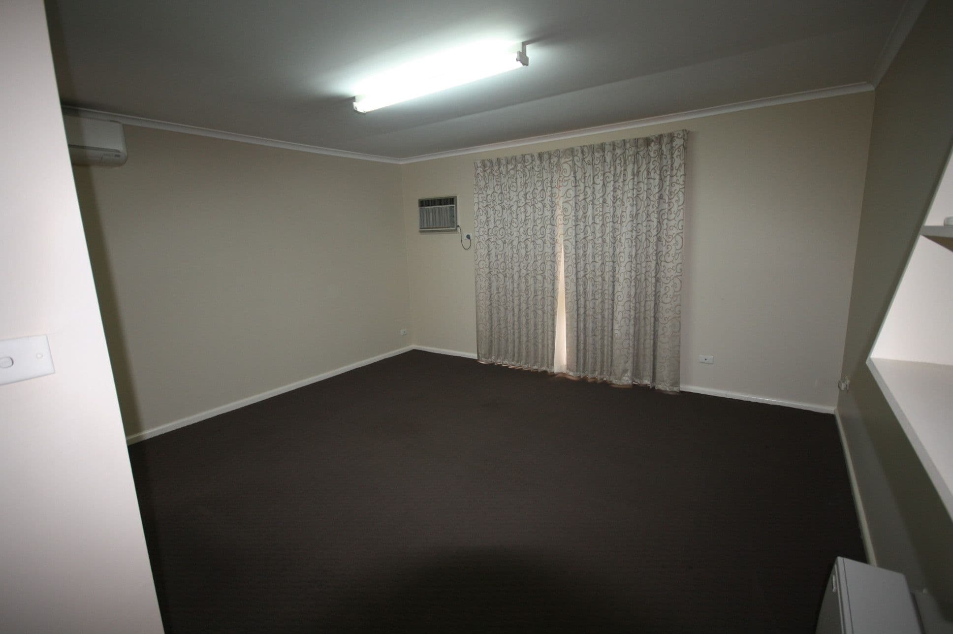 51 Hood Street, ROCHESTER VIC 3561, Rochester - Thumbnail 3