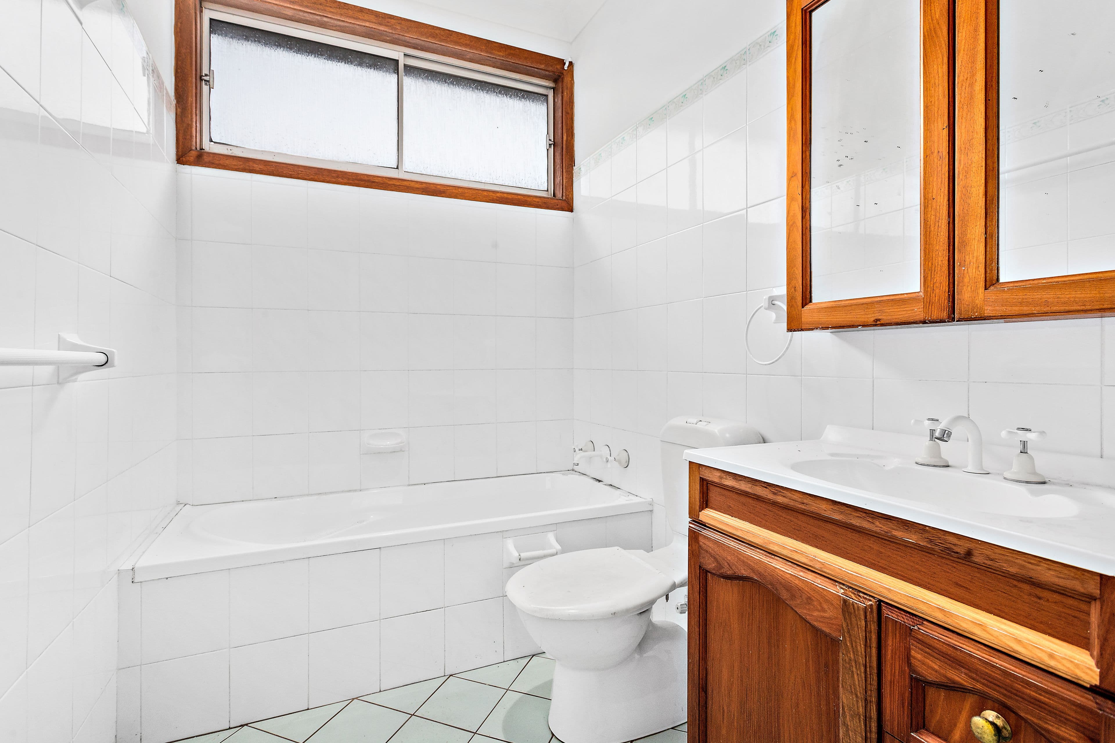 24 Gregory Avenue, East Corrimal - Thumbnail 5