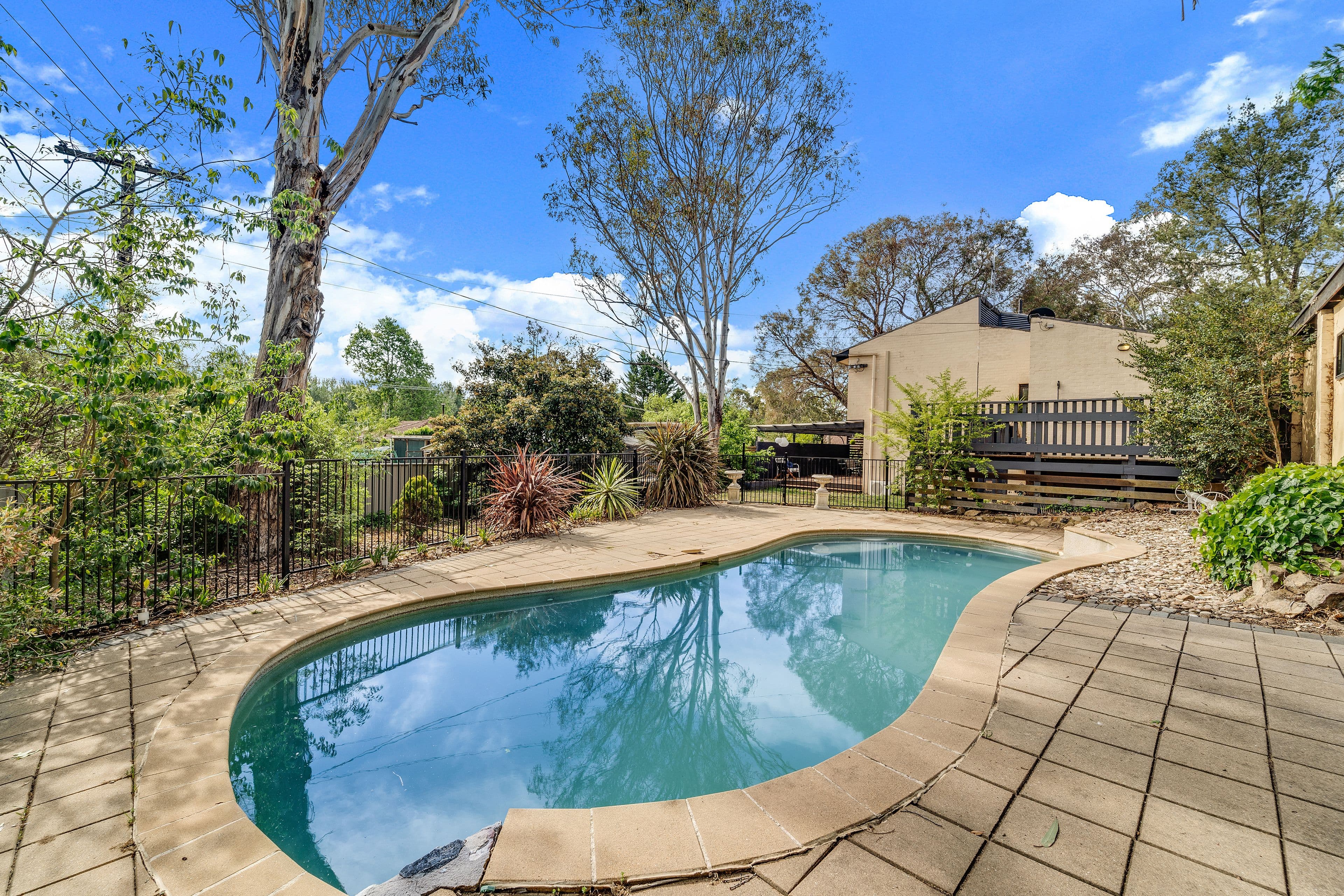 1 Berne Place, Macgregor ACT 2615, Macgregor - Image 1