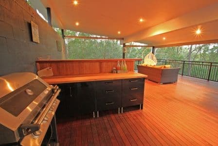 1013 Mount Crosby Road, KARANA DOWNS QLD 4306, Karana Downs - Thumbnail 2
