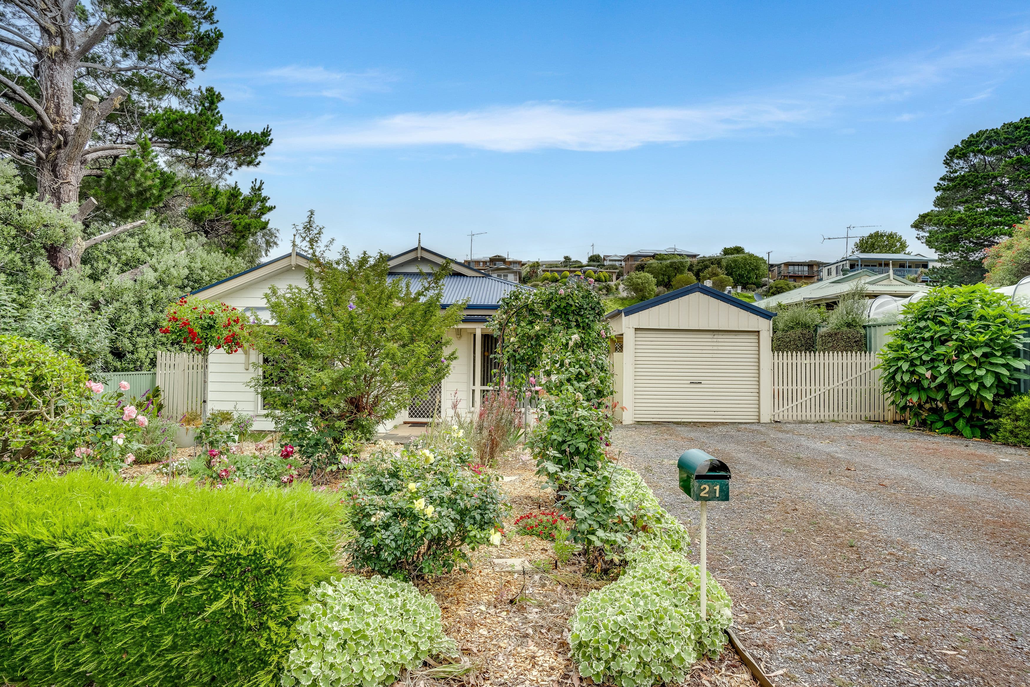 21 Higgins Street, Encounter Bay SA 5211, Encounter Bay - Image 1