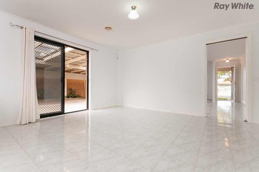 24 Kurrajong Road, DELAHEY VIC 3037, Delahey - Thumbnail 4