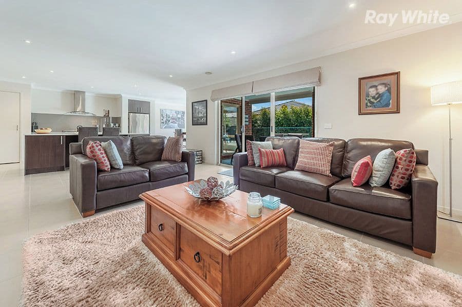 69 Hawkstowe Parade, South Morang VIC 3752, South Morang - Thumbnail 6