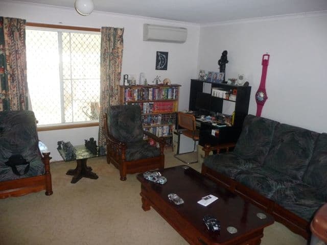 19 Hardy Avenue, PARK AVENUE QLD 4701, Park Avenue - Thumbnail 2